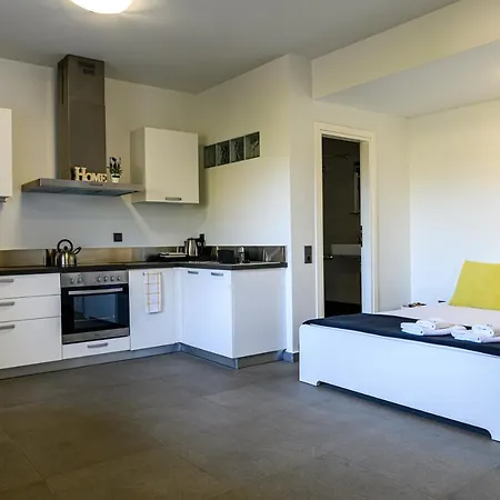 Apartment Minimal In Nature, Exostis