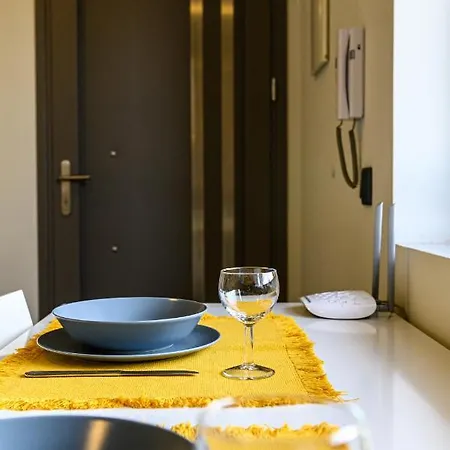 Minimal In Nature, Exostis *