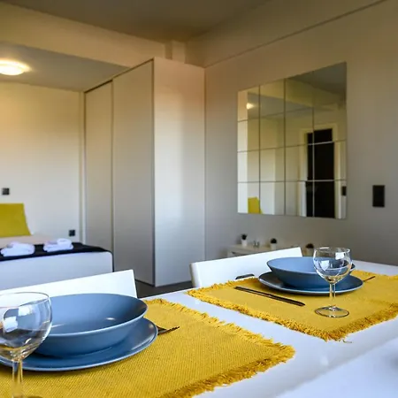 アパート Minimal In Nature, Exostis