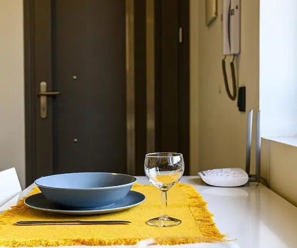 Minimal In Nature, Exostis *